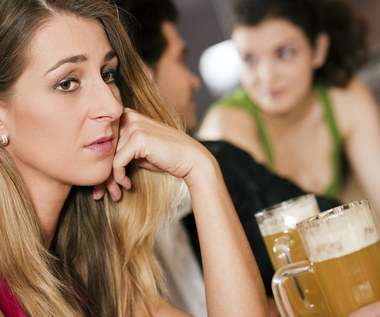 9 znaków sygnalizujących, że twój partner cię zdradza