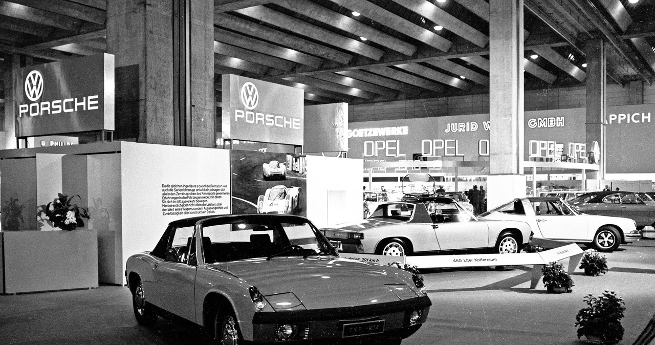 914/4 (z lewej) i 914/6 na International Motor Show we Frankfurcie w 1969 r. /Informacja prasowa