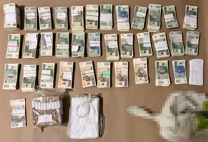 94-latek niemal stracił dorobek życia /KSP /Policja