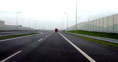 A4 na odcinku Kraków - Tarnów. Fot. M. Lasyk /Reporter