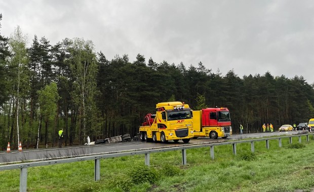 A4 w stronę Katowic sparaliżowana. Olbrzymi korek