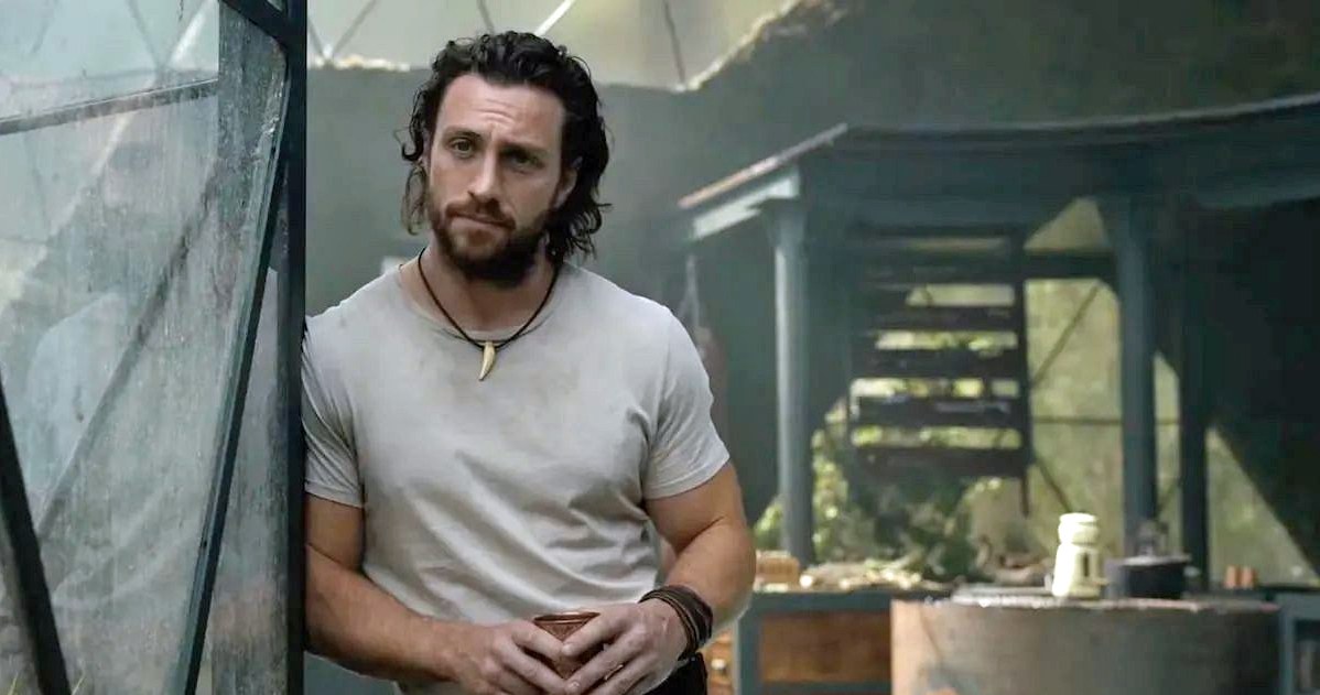 Aaron Taylor-Johnson w scenie z filmu "Kraven Łowca" /materiały prasowe