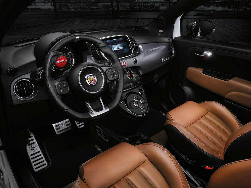 Abarth 595 /Informacja prasowa