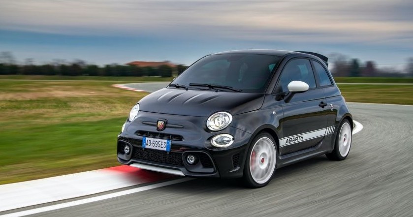 Abarth 695 Esseesse /Informacja prasowa