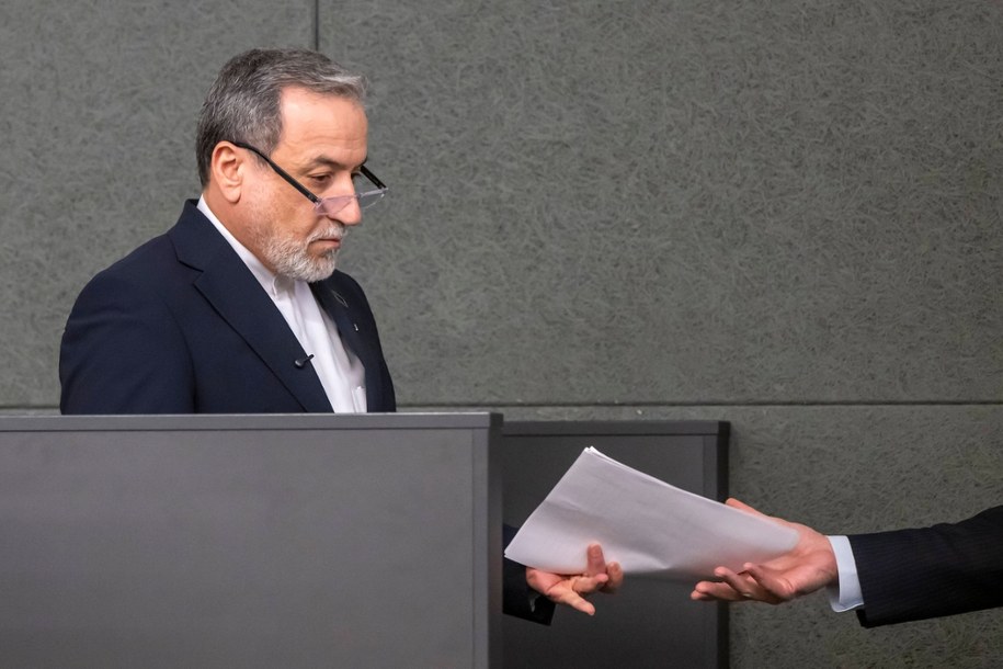 Abbas Araghchi, szef dyplomacji Iranu. /MARTIAL TREZZINI /PAP/EPA