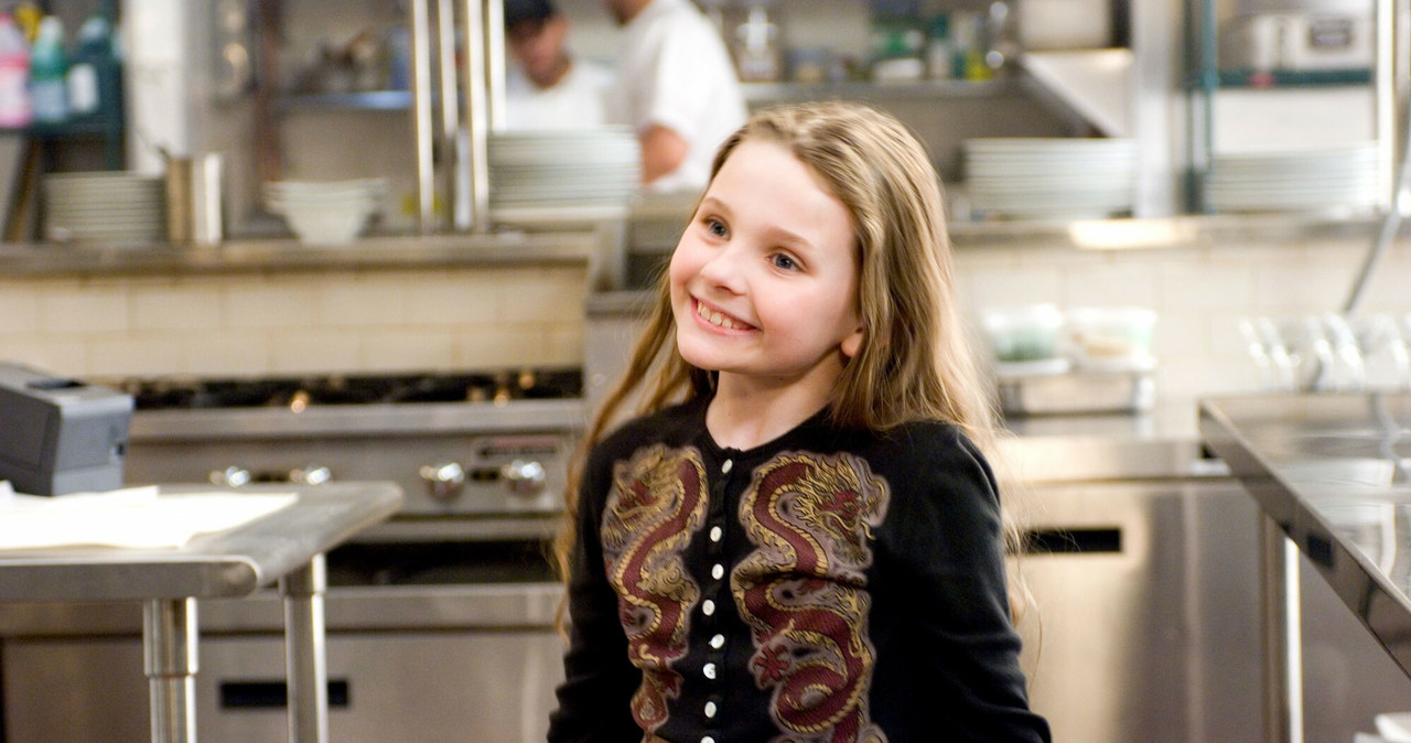 Abigail Breslin w filmie "Życie od kuchni" /Everett Collection /East News