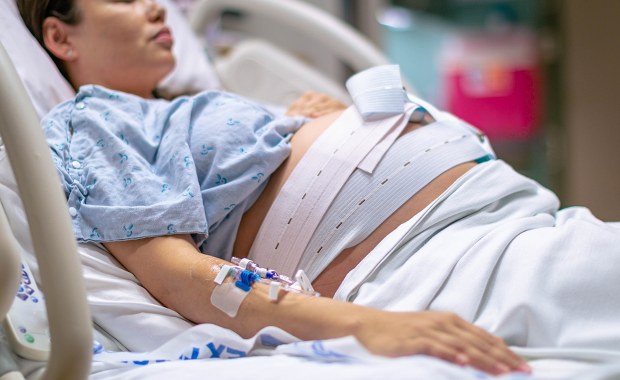 Aborcja w szpitalu w Oleśnicy. Gizela Jagielska straciła pracę