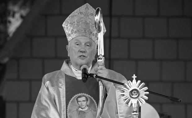 Abp Edward Ozorowski nie żyje. Miał 83 lata