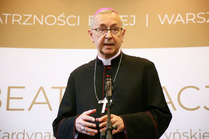 Abp Gądecki: Pandemia osłabiła religijność Polaków 