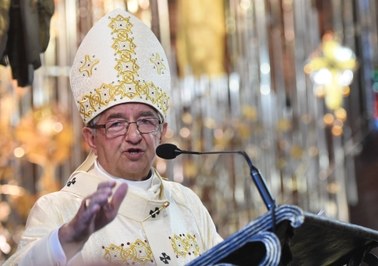 Abp Głódź: Polskich spraw nie rozstrzygnie ani ulica, ani zagranica, ani ręka podniesiona w Brukseli