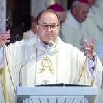 Abp Grzegorz Ryś przeprasza za słowa o. Tadeusza Rydzyka. Mocne oświadczenie hierarchy