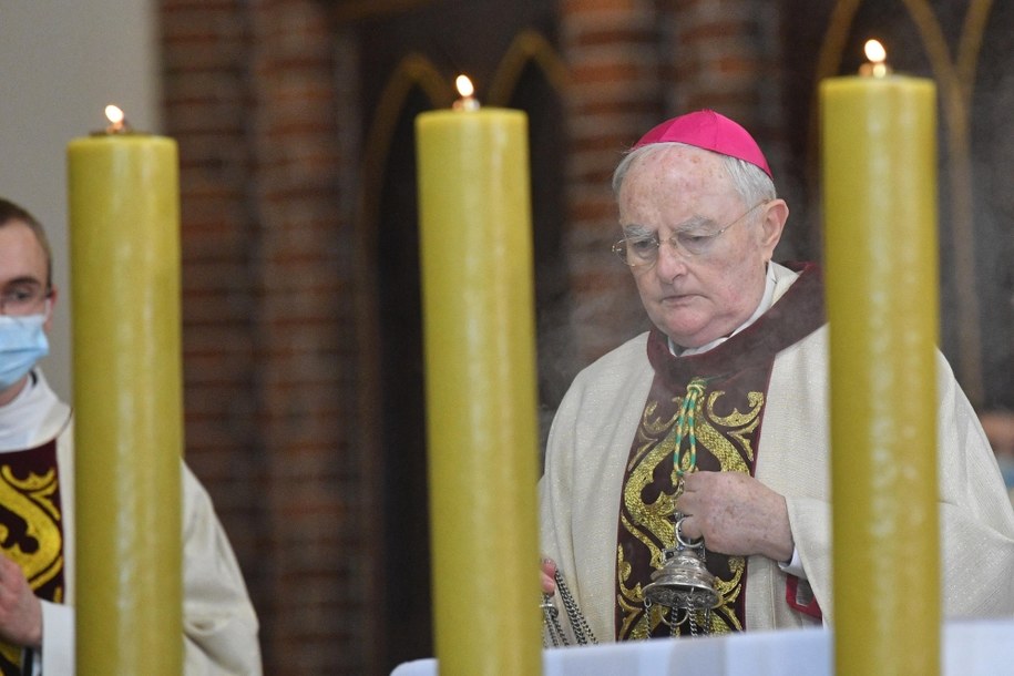 Abp Henryk Hoser / 	Radek Pietruszka   /PAP