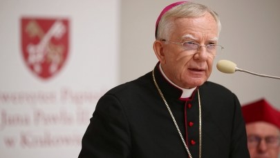 Abp Jędraszewski o LGBT: Mamy sprowadzić siebie do stworzenia, które żyje wyłącznie seksualnością