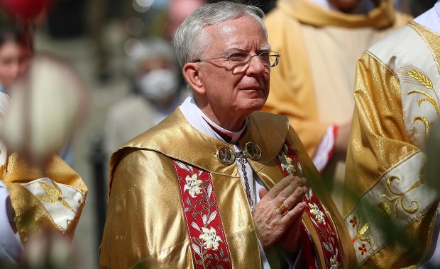 Abp Jędraszewski sugeruje, na kogo oddać głos? 
