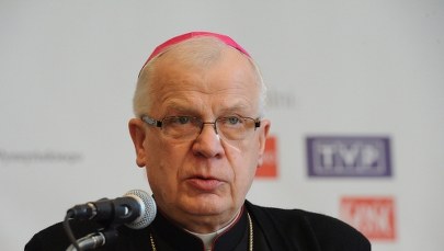 Abp Józef Michalik prosi papieża o przyjęcie rezygnacji