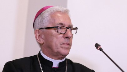 Abp Skworc: Słuchając zaleceń, pozostając w domu - manifestujemy miłość bliźniego