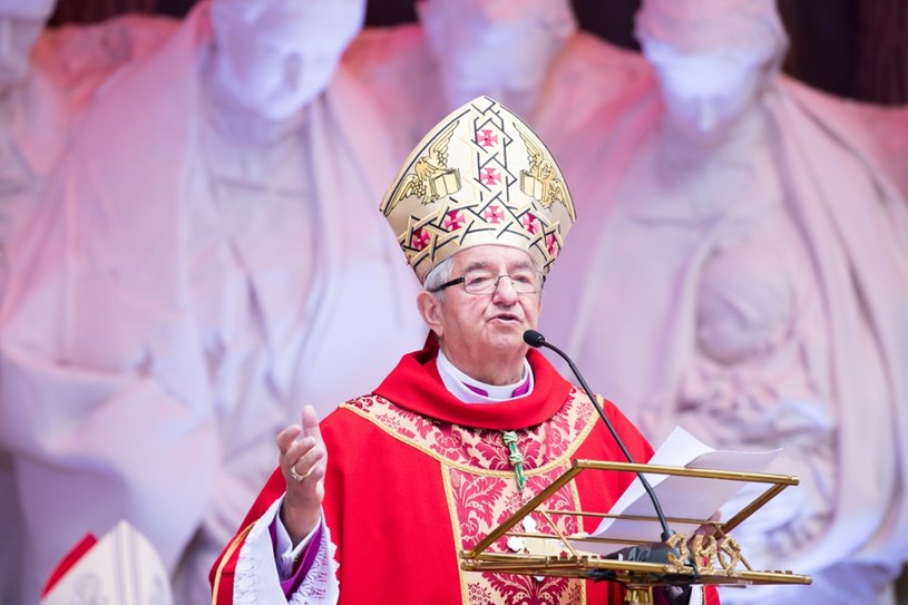 Abp Sławoj Leszek Głódź /Wojciech Strozyk/REPORTER /Reporter