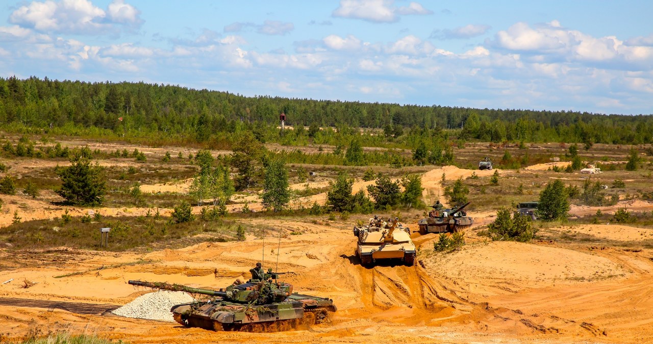 Abramsy podczas ćwiczeń na Łotwie, 2017 rok /123RF/PICSEL