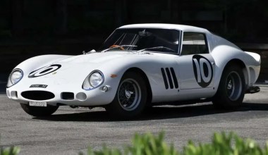 Absolutnie wyjątkowe Ferrari trafi na aukcję. Cena? Nawet 250 mln zł