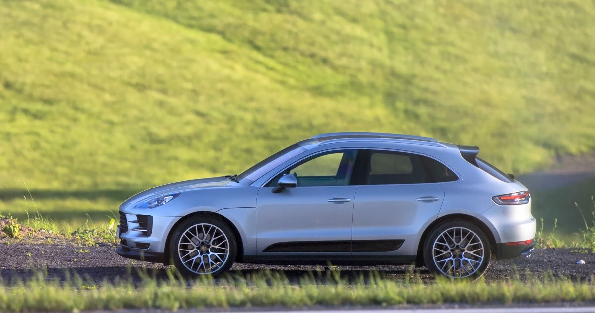 Absolutnym bestsellerem jest Porsche Macan /Informacja prasowa