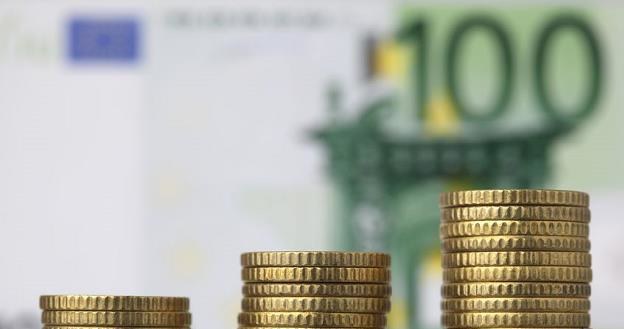 Aby uchronić się przed bankructwem, Grecja musi odzyskać dostęp do środków pomocowych przed 5 czerwc /PAP