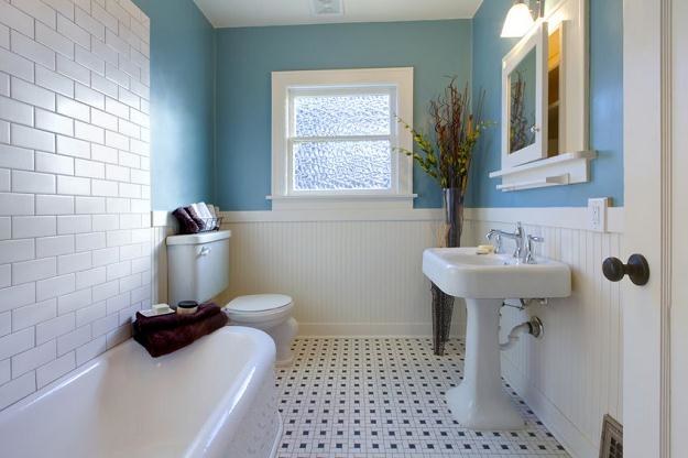 Aby wygodnie korzystać z łazienki, trzeba zachować między urządzeniami odpowiednie odległości /&copy;123RF/PICSEL
