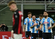 AC Milan - SSC Napoli 0-1 w 27. kolejce Serie A. Zieliński z asystą