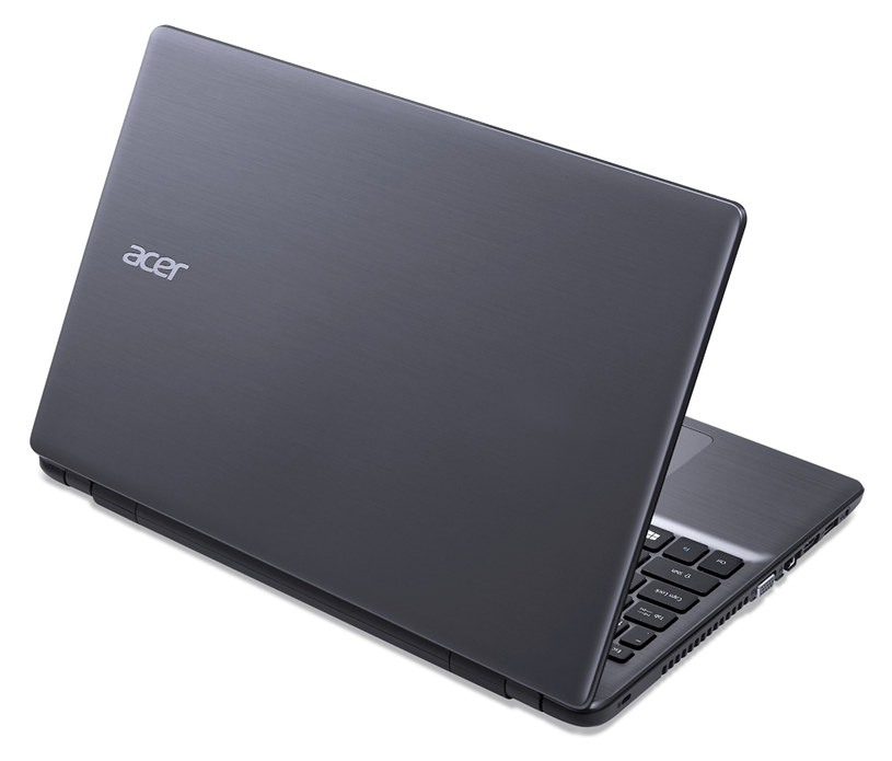 Acer Aspire E15 /materiały prasowe
