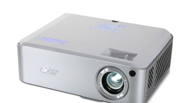 Acer - projektor, model H7532BD /materiały prasowe