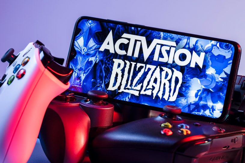 Activision Blizzard. Przeceny i zniżki w sklepie online /123RF/PICSEL