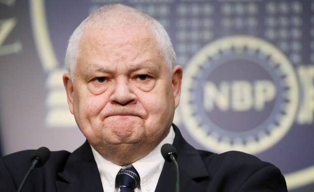 Adam Glapiński kontratakuje. Zmiana struktury organizacyjnej NBP