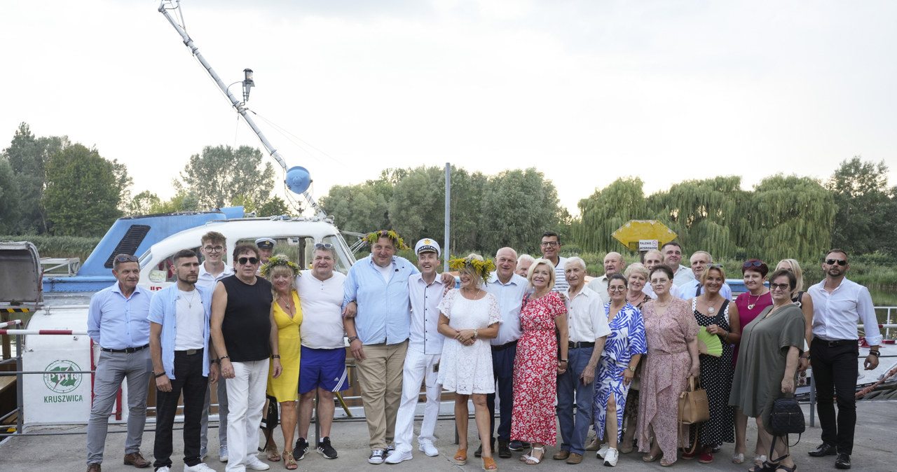 Adam Kraśko, Eugeniusz Rudzki, Wiesława Kwiatek, Sebastian Zaremba, Jan Widuliński, Elżbieta Czabator, Ryszard, Krzysztof Nowakowski, Monika Zajączkowska, Elżbieta Figas i pozostałe osoby bawiące się na zlocie /AKPA