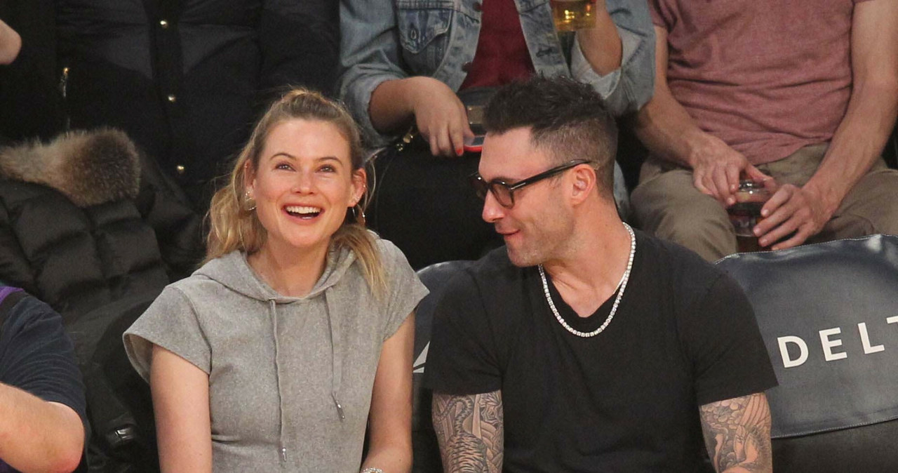 Adam Levine z żoną. /London Entertainment / SplashNews.com/East News /East News