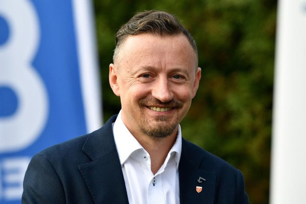 Adam Małysz, prezes Polskiego Związku Narciarskiego będzie gościem Porannej rozmowy w RMF FM /Piotr Polak /PAP