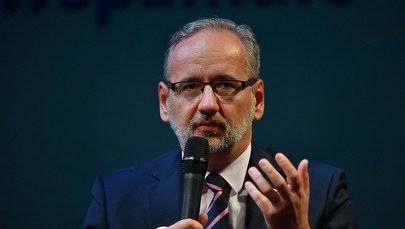 Adam Niedzielski: Szkół nie zamykamy, zamiast obostrzeń – dyscyplina