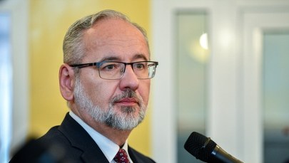 Adam Niedzielski w szpitalu. Został pobity 