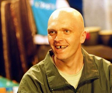 Adamek chciał we "Wtorku" pokazać swoich bohaterów od nieco innej strony. 

- We "Wtorku" pada tylko jedno przekleństwo. Film jest praktycznie pozbawiony brutalności, a my z Pawłem Kukizem pokazujemy swoje inne oblicze. Okazuje się, że potrafimy być mili i sympatyczni - powiedział Grzegorz Borek, czyli raper Bolec.