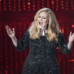 Adele błyszczy na Oscarach
