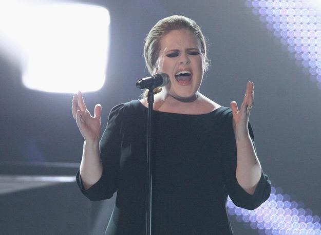 Adele obecnie ćwiczy głos po operacji krtani, którą przeszła w listopadzie - fot. Sean Gallup /Getty Images/Flash Press Media