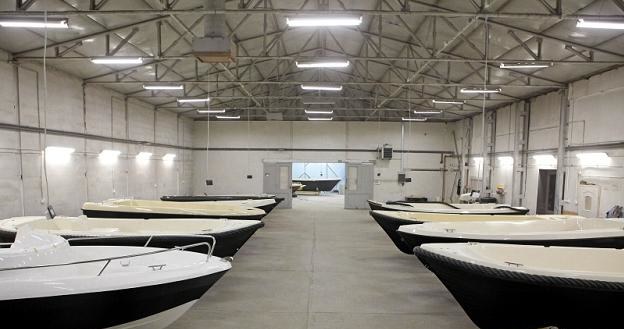 Admiral Boats jest producentem i dystrybutorem łodzi rekreacyjnych /Informacja prasowa