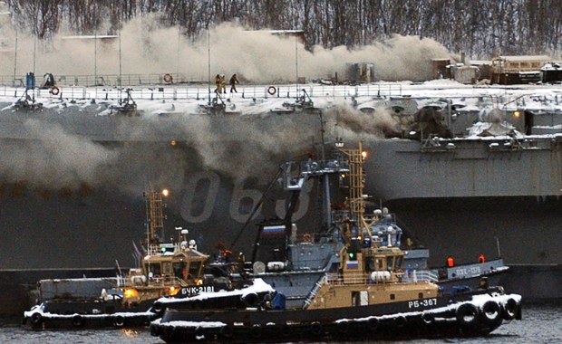 "Admirał Kuzniecow" pójdzie na żyletki? Straty po pożarze są miliardowe