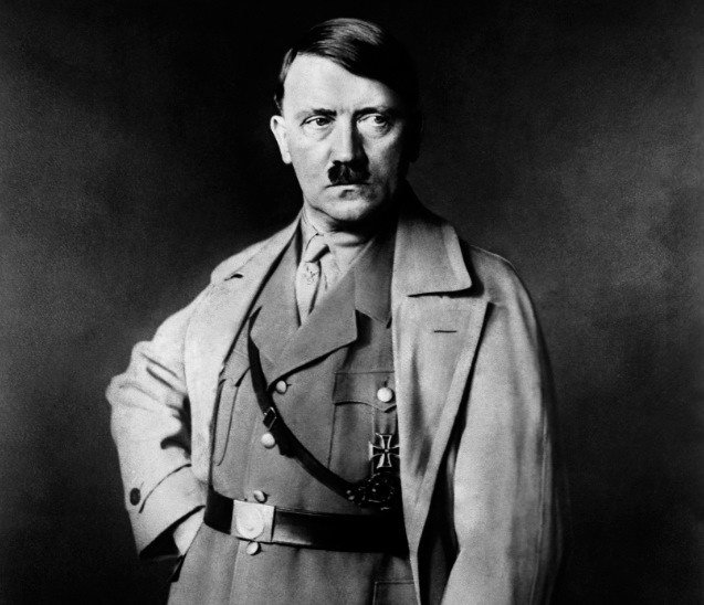 Adolf Hitler doskonale wiedział, jak zaplanować grabież Europy. Szczegółowe instrukcje powstały przed II wojną światową /AFP
