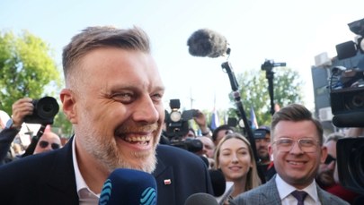 Adrian Zandberg tutaj wygrywa. Sprawdzian z demokracji zdany celująco