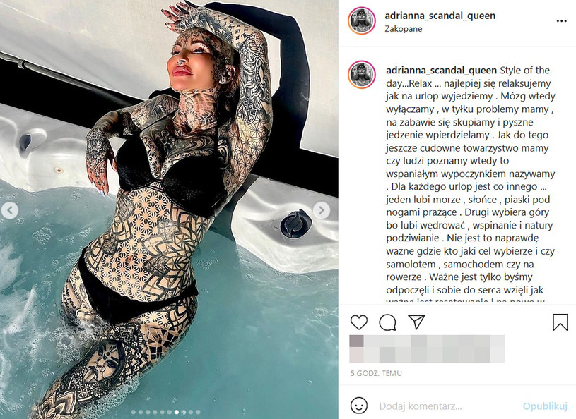 Adriana Eisenbach pozuje w basenie /Screen z www.instagram.com/adrianna_scandal_queen /Instagram
