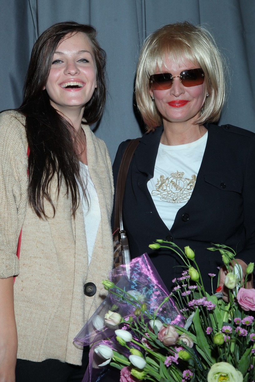 Adrianna Biedrzyńska z córką Michaliną /VIPHOTO /East News