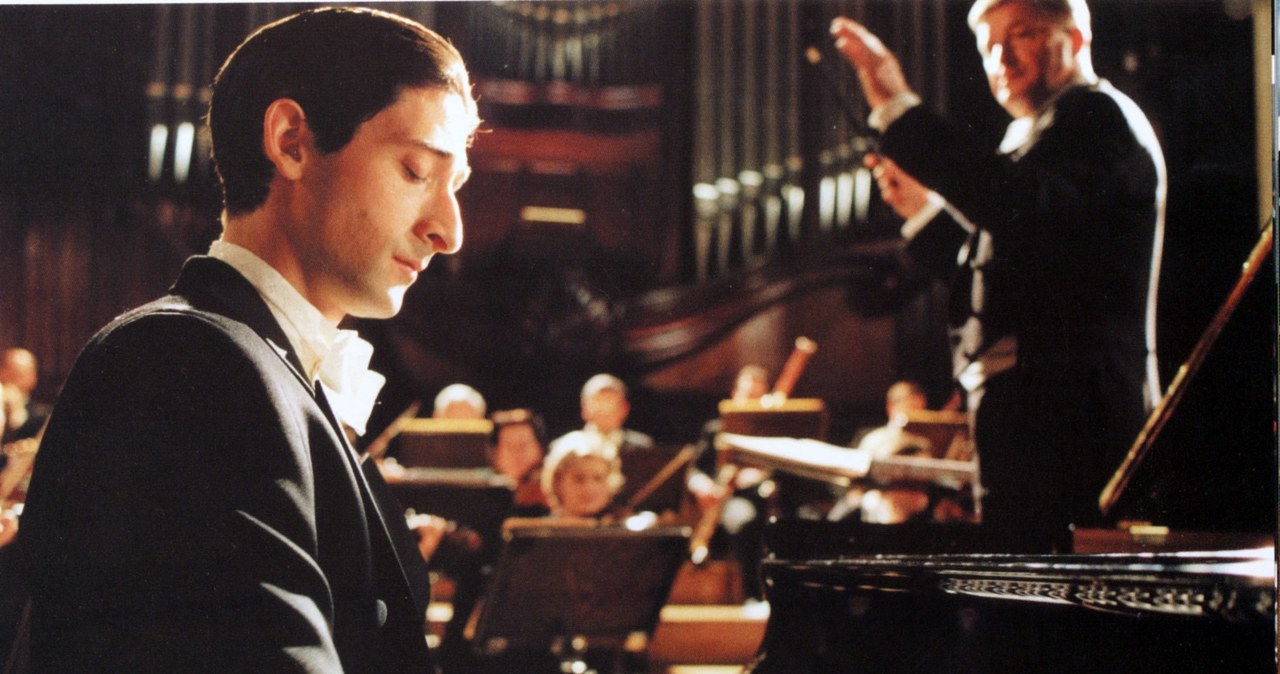 Adrien Brody jako Władysław Szpilman w "Pianiście" Romana Polańskiego /Mary Evans Picture Library /East News