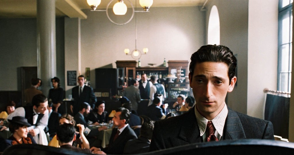 Adrien Brody w filmie "Pianista", fot. "Przywrócone arcydzieła" /materiały prasowe