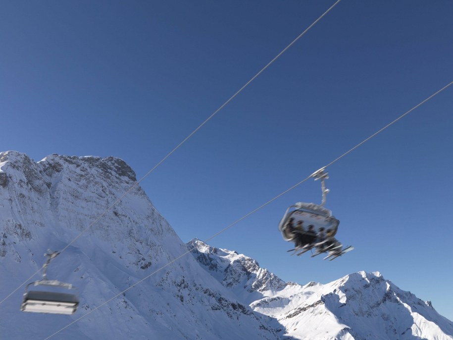 Adrien Duvillard był trzykrotnym zawodowym mistrzem świata w narciarstwie alpejskim /DPA/Jens Lucking /PAP