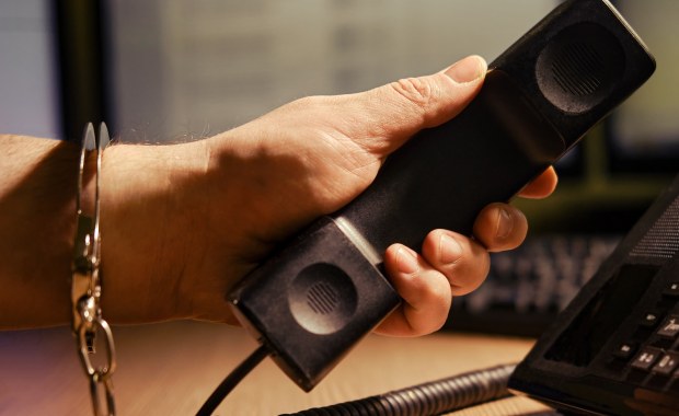​Adwokaci interweniują w sprawie telefonów z więzień