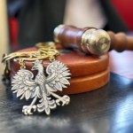 Adwokat podejrzany o oszustwa i wykorzystywanie seksualne